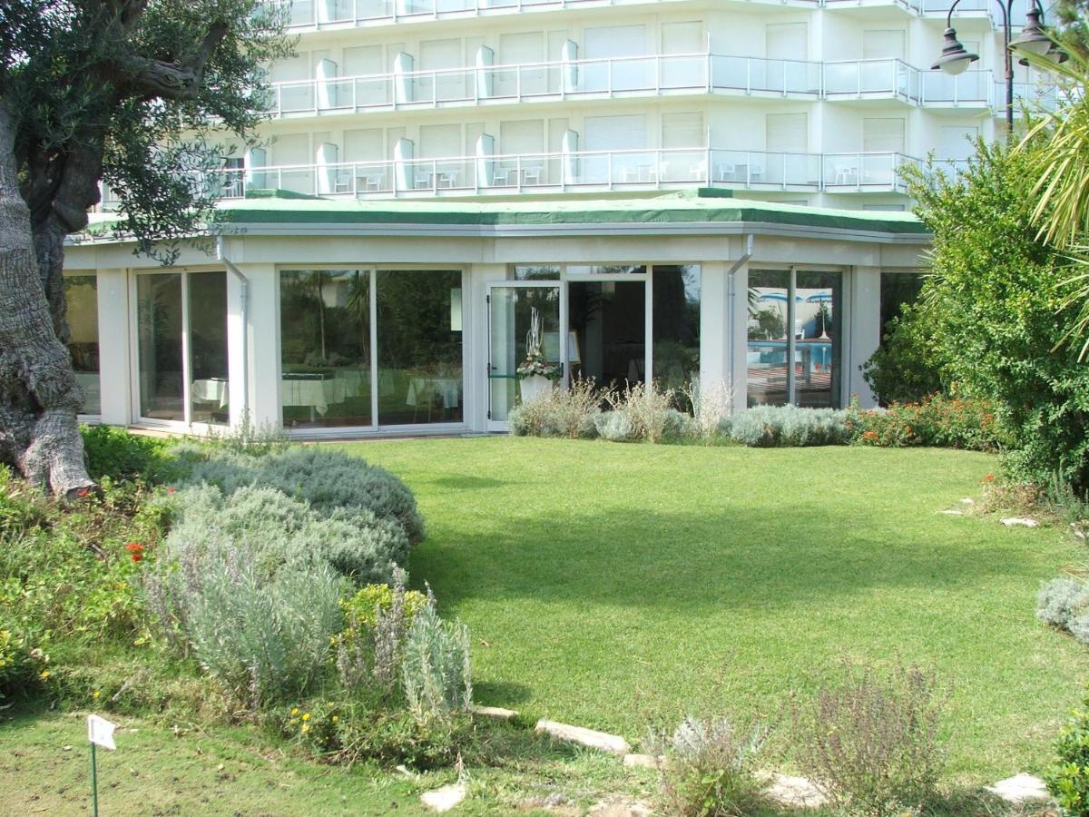 Hotel Bellevue Beach - Sul Mare Milano Marittima Exteriör bild