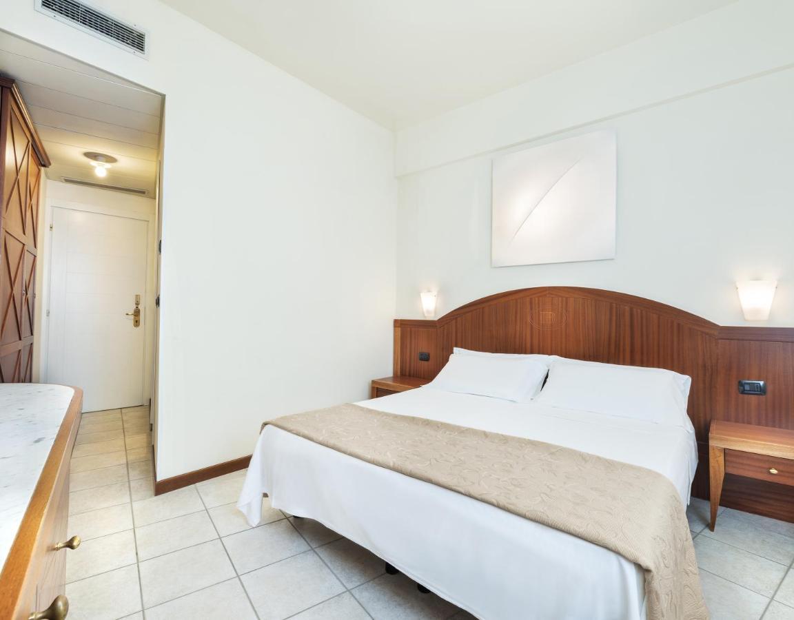 Hotel Bellevue Beach - Sul Mare Milano Marittima Exteriör bild