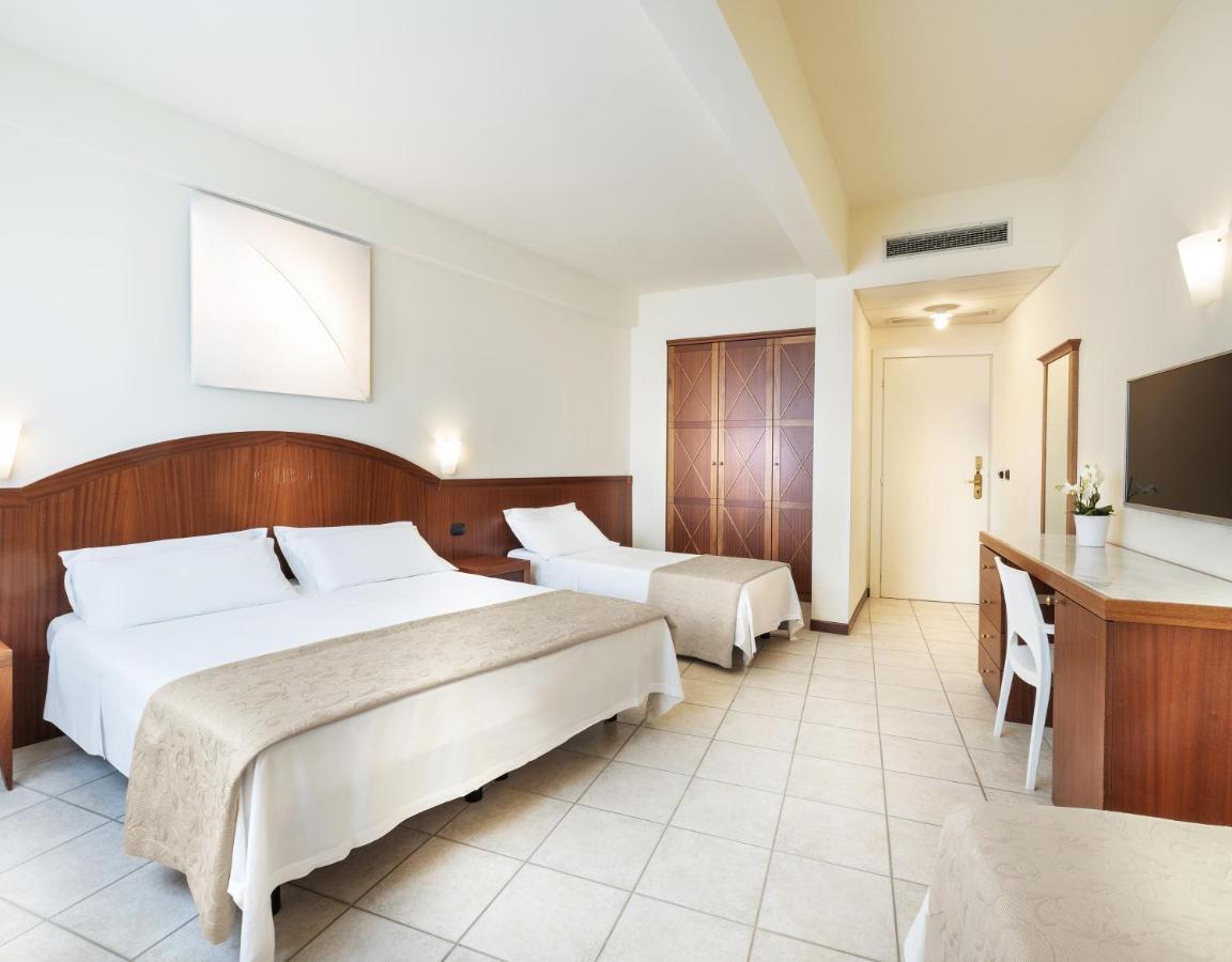 Hotel Bellevue Beach - Sul Mare Milano Marittima Exteriör bild