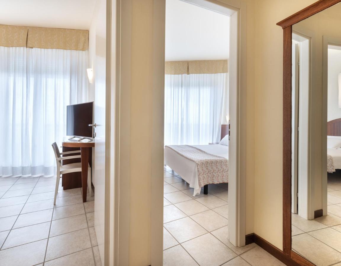 Hotel Bellevue Beach - Sul Mare Milano Marittima Exteriör bild