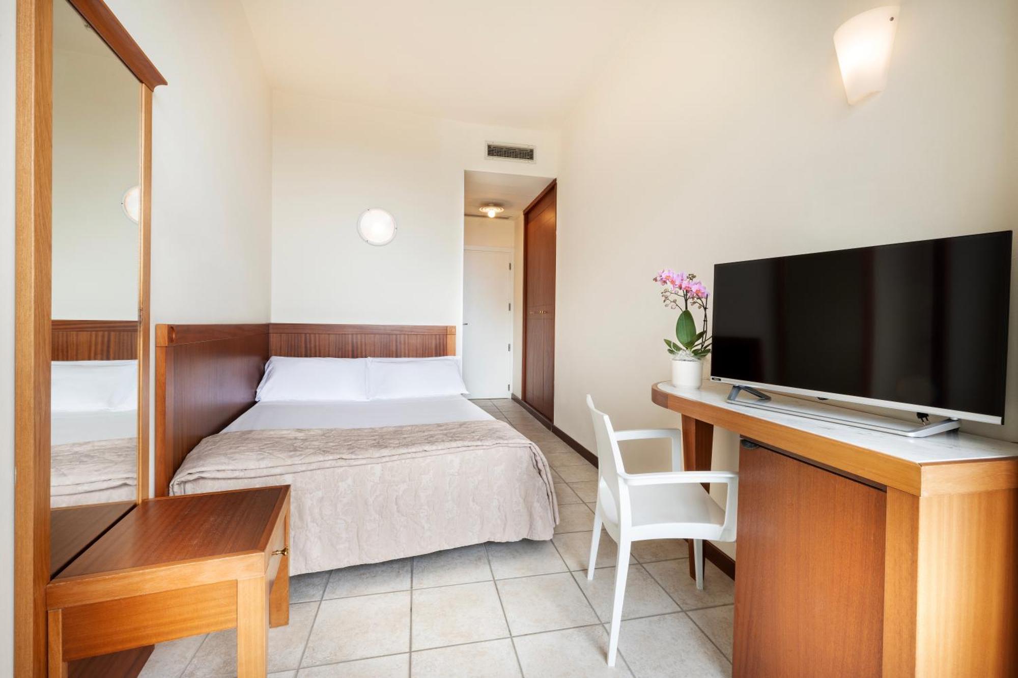 Hotel Bellevue Beach - Sul Mare Milano Marittima Exteriör bild