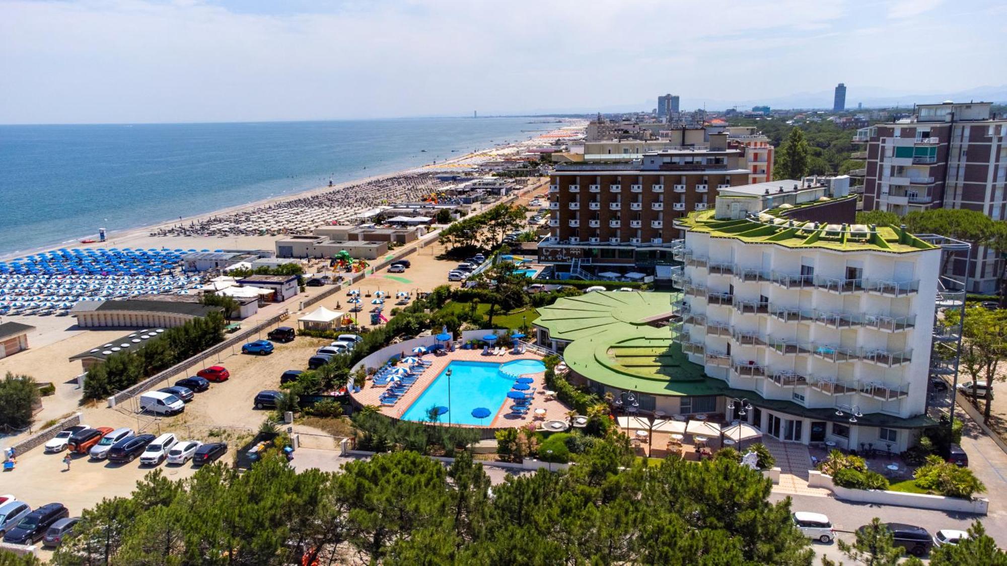 Hotel Bellevue Beach - Sul Mare Milano Marittima Exteriör bild